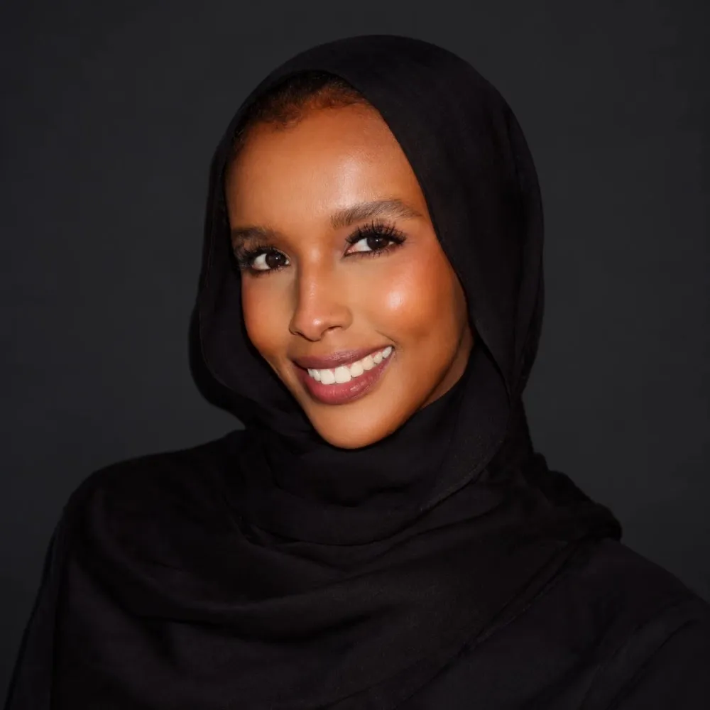 Najma Siyad, Treasurer